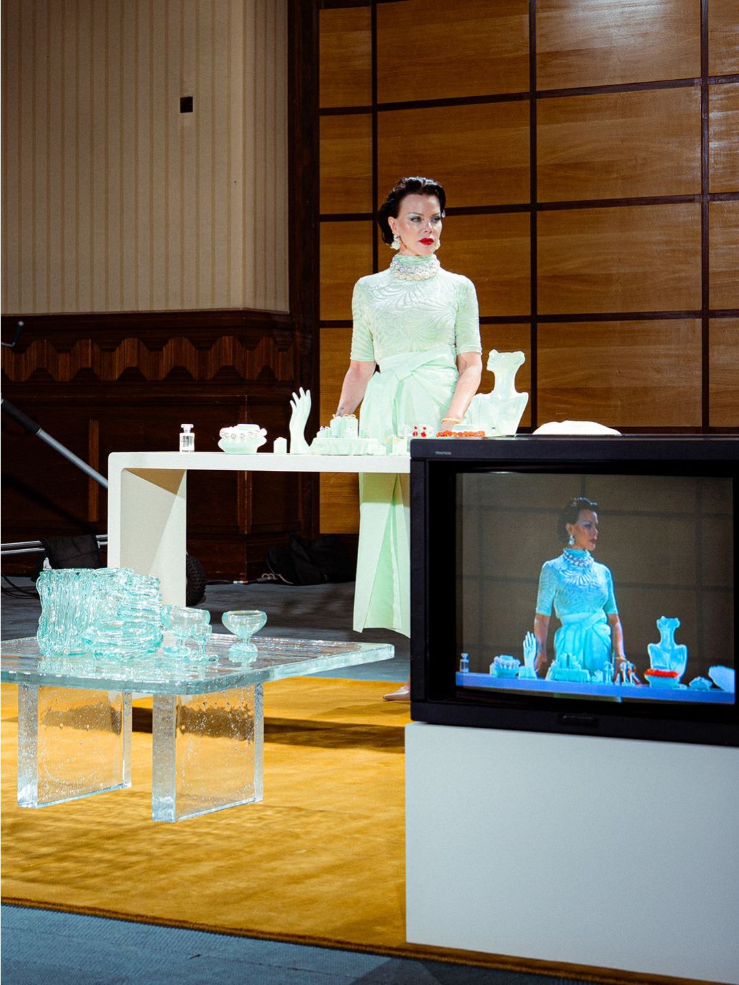 Lacquer Console Table Takes the Stage at London Fashion Week