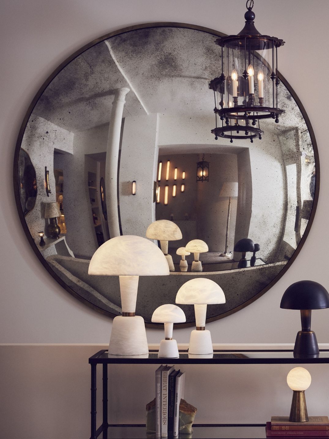 Designing with Reflection: Using Mirrors to Create Depth in Interior Spaces