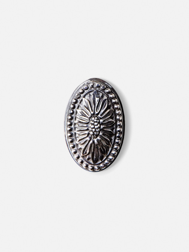 Floret Escutcheon