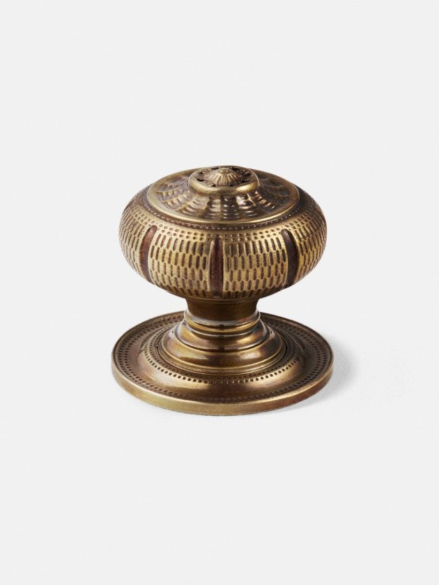 Wyatt Door Knob