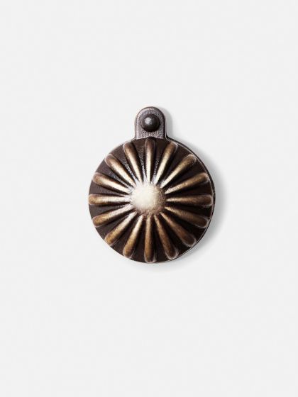 Ribbed Escutcheon