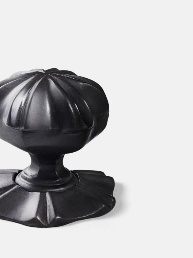 Lotus Door Knob