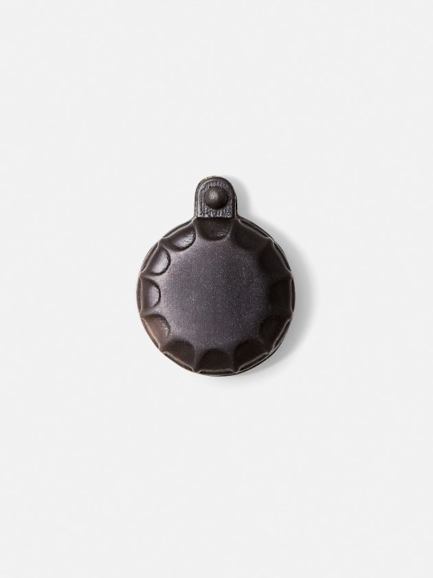 Madeleine Escutcheon