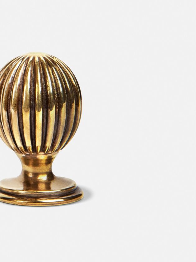 Ribbed Cupboard Knob