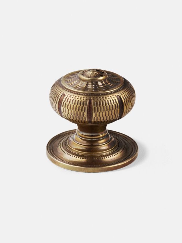 Wyatt Door Knob