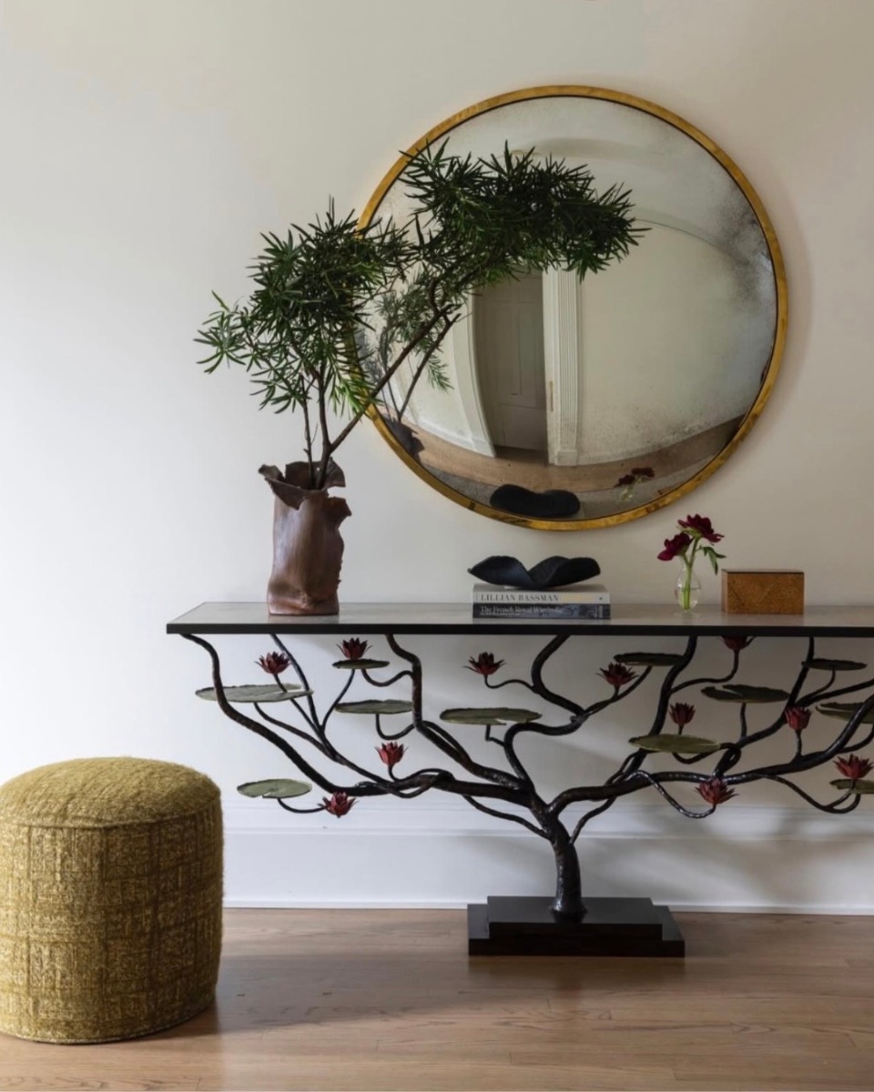 Designing_with_Reflection_-_Convex_Mirror