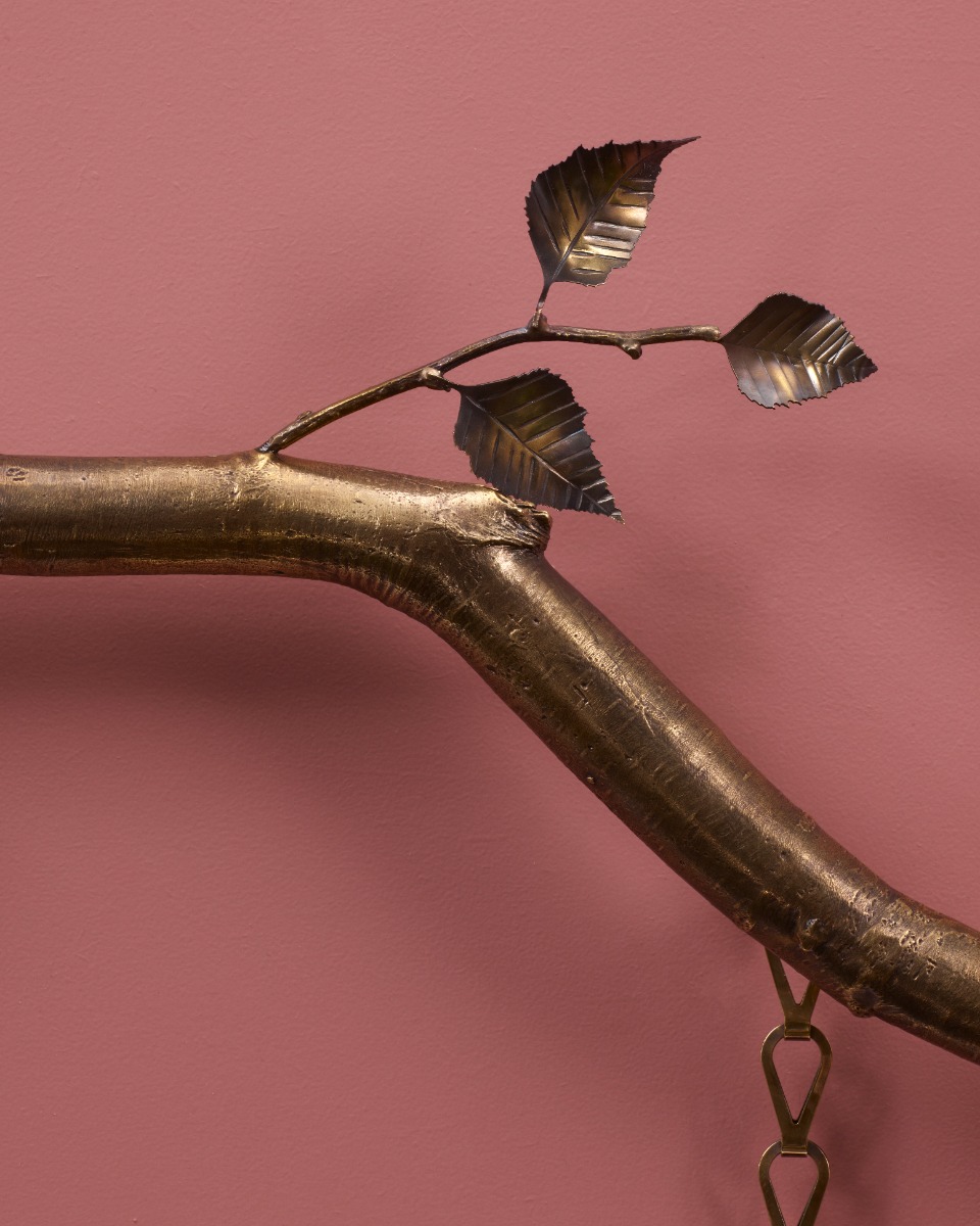 Branch_Picture_Rail_Studio_Detail_2_